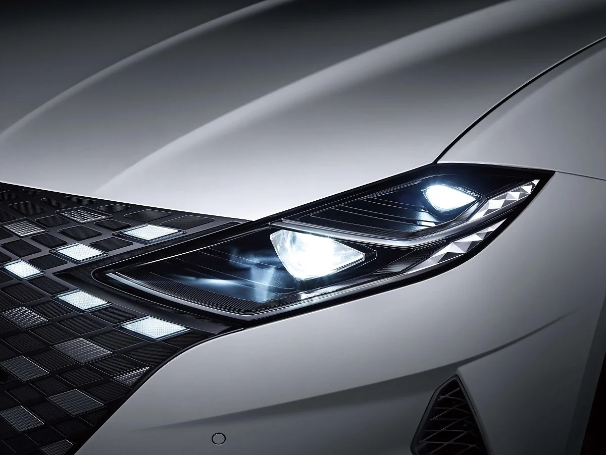 %EC%88%98%EC%A0%95%EB%90%A8_IG_FL_FULL_LED_%ED%97%A4%EB%93%9C%EB%9E%A8%ED%94%84.jpg?type=w1200