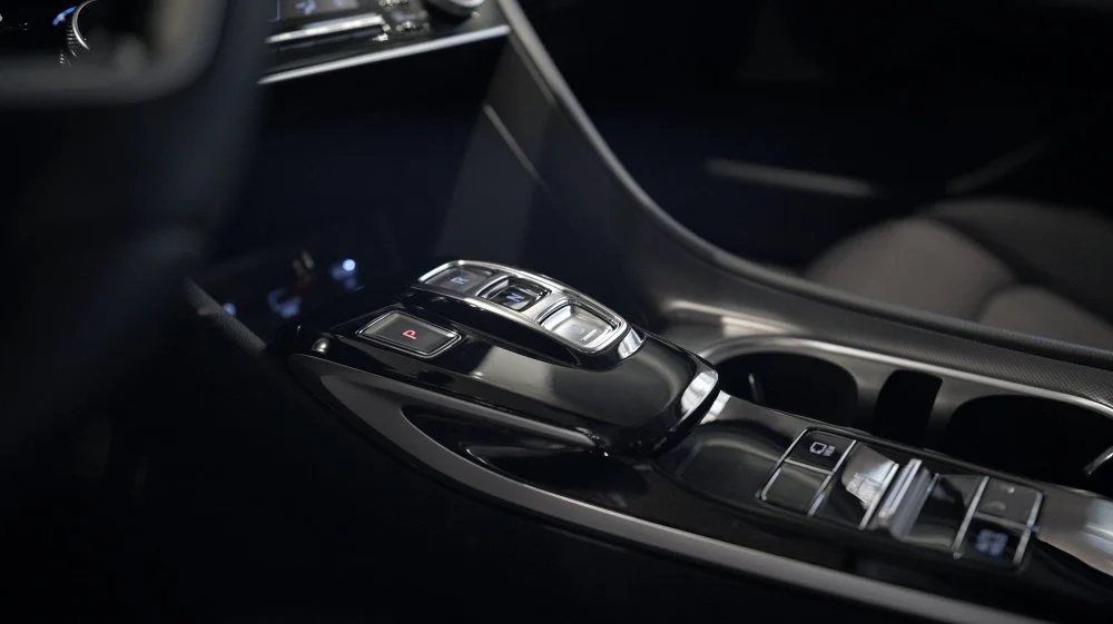 batch_FL_04628.JPG?type=w1200