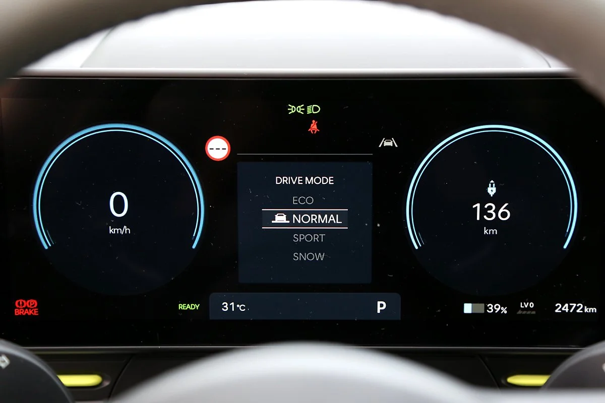 KONA_EV_%2872%29.JPG?type=w1200