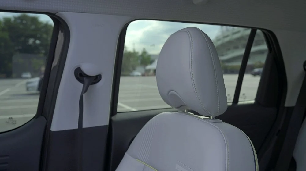 bat11ch_FL_05136.JPG?type=w1200