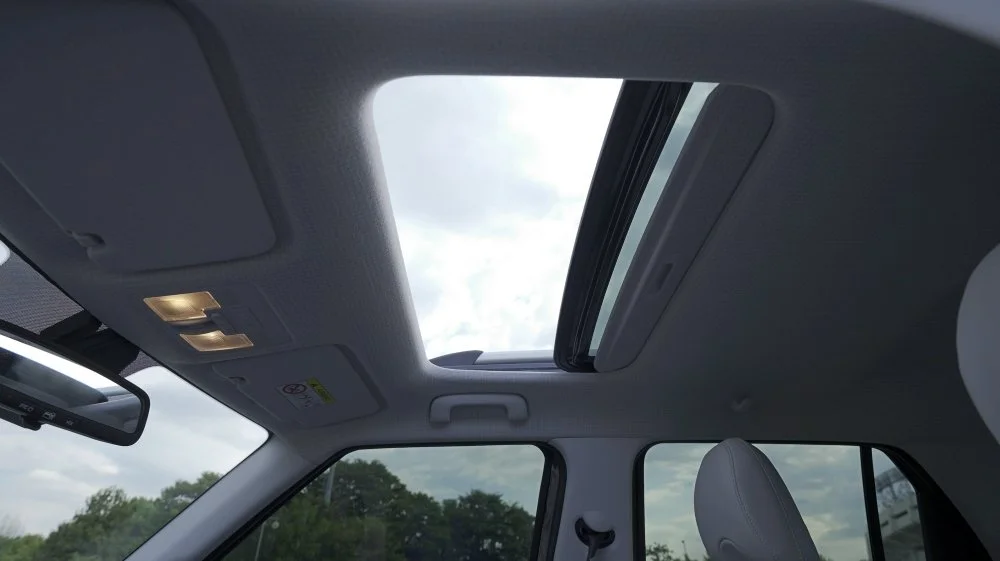 bat11ch_FL_05132.JPG?type=w1200