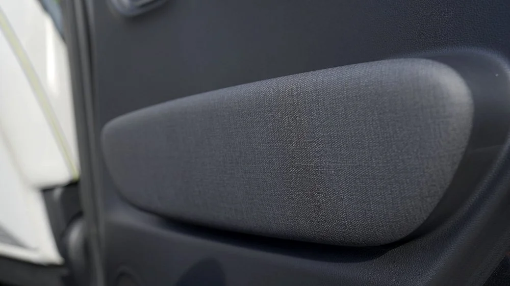 bat11ch_FL_05147.JPG?type=w1200