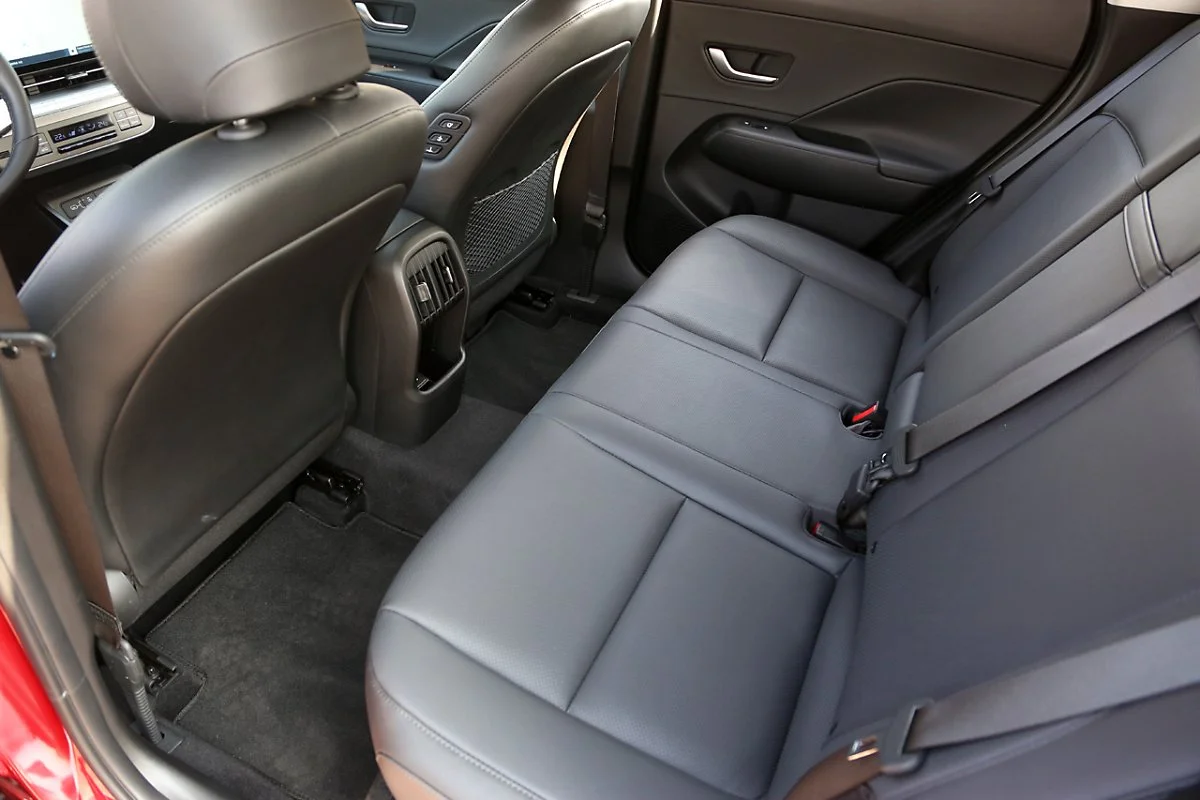 A_%28106%29.JPG?type=w1200