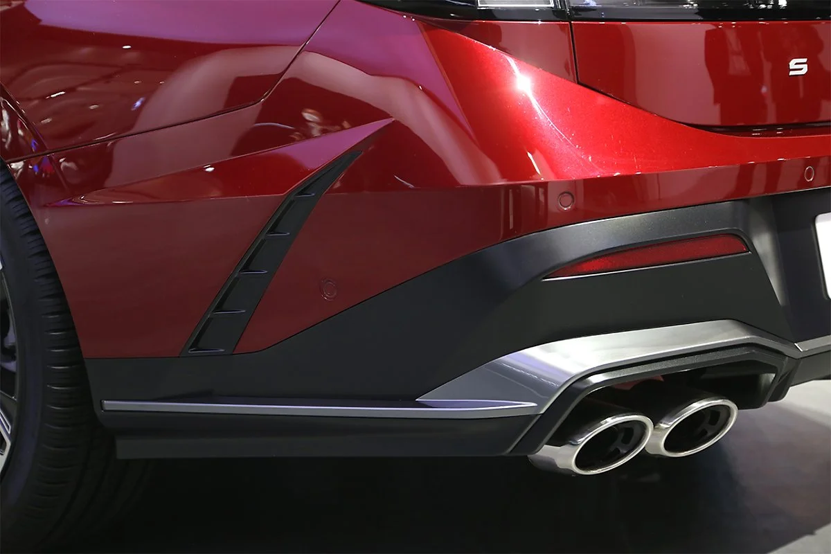 a_%2881%29.jpg?type=w1200