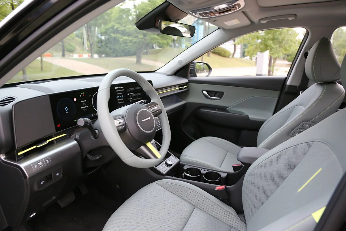 KONA_EV_%2850%29.JPG?type=w1200