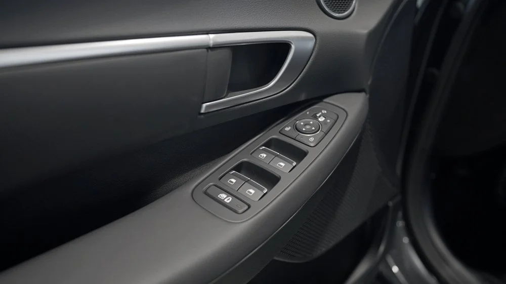 batch_FL_04625.JPG?type=w1200