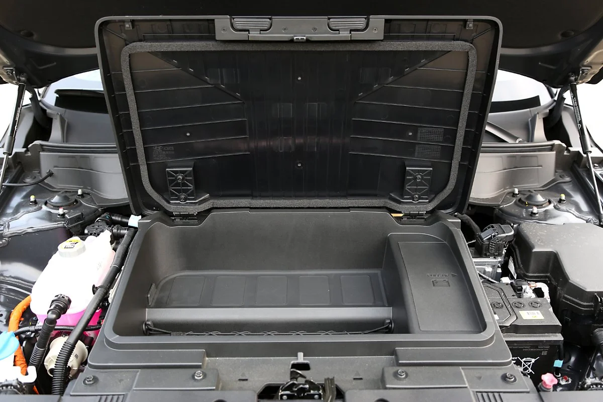 KONA_EV_%28119%29.JPG?type=w1200