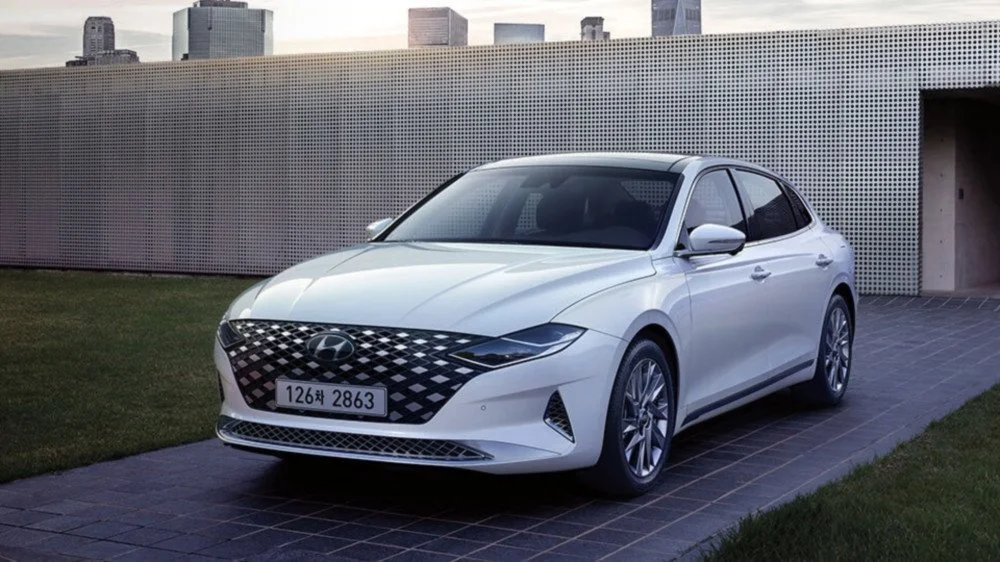 %EC%88%98%EC%A0%95%EB%90%A8_grandeur-hybrid.jpg?type=w1200