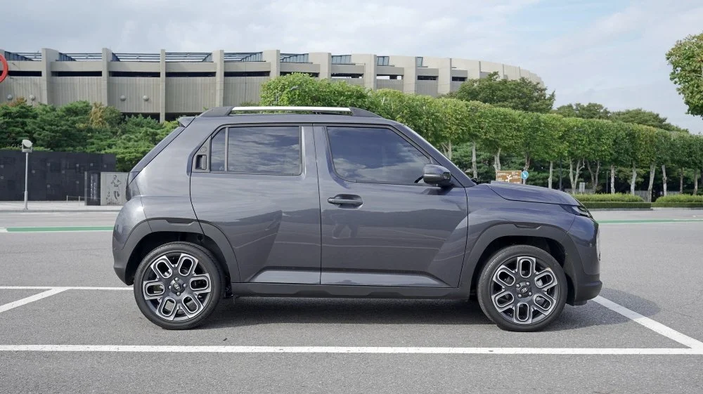 bat11ch_FL_05043.JPG?type=w1200