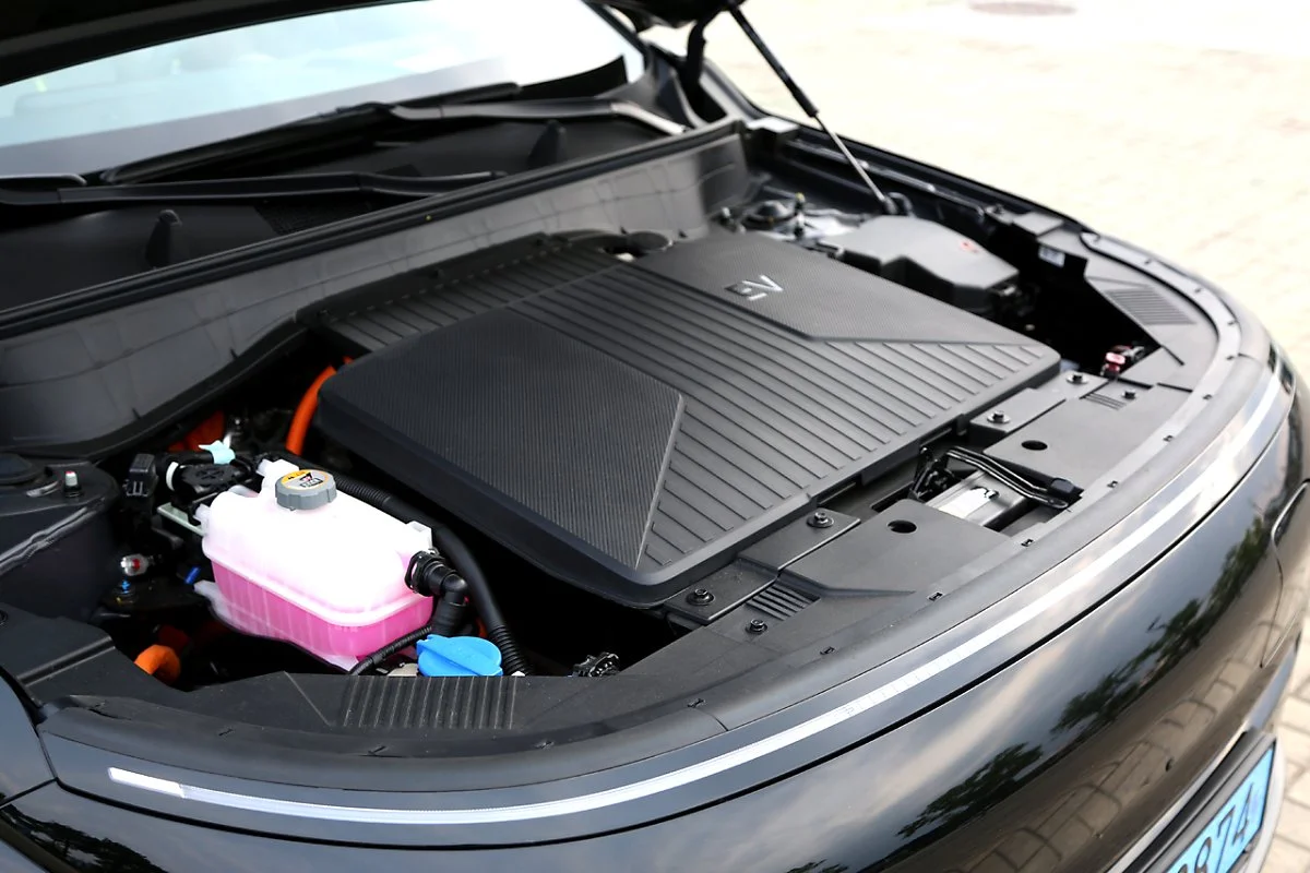 KONA_EV_%28116%29.JPG?type=w1200