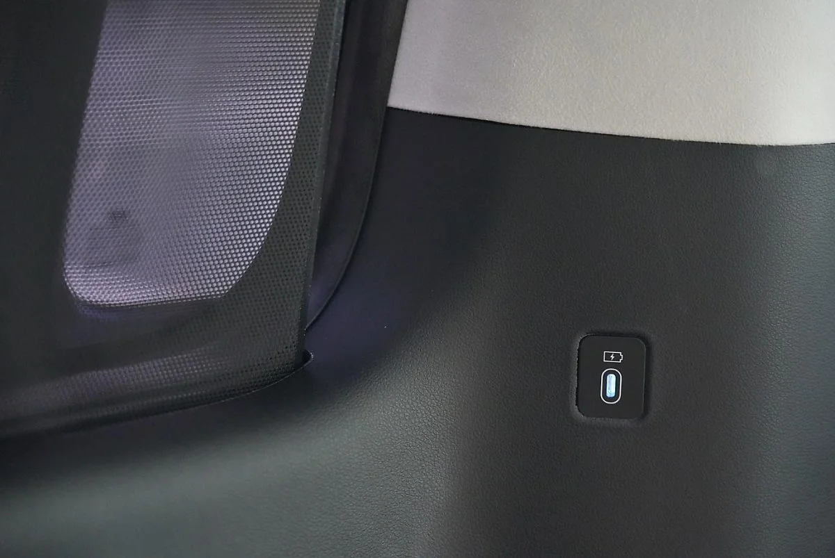 image8.jpg?type=w1200