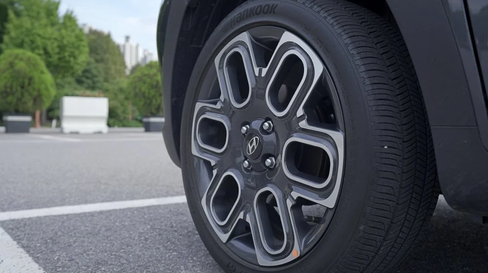 bat11ch_FL_05068.JPG?type=w1200