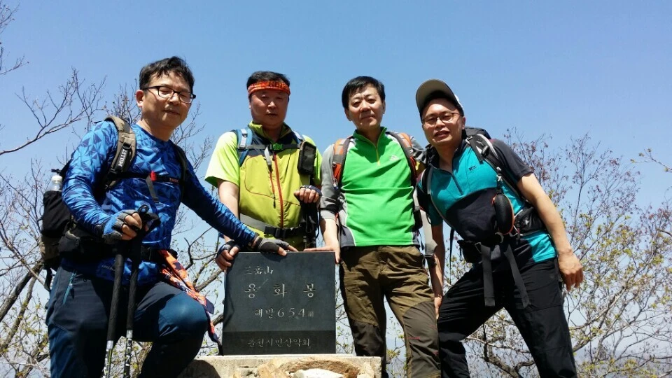 VvlKBJlnyDwhbXLkReREEzC6AsI