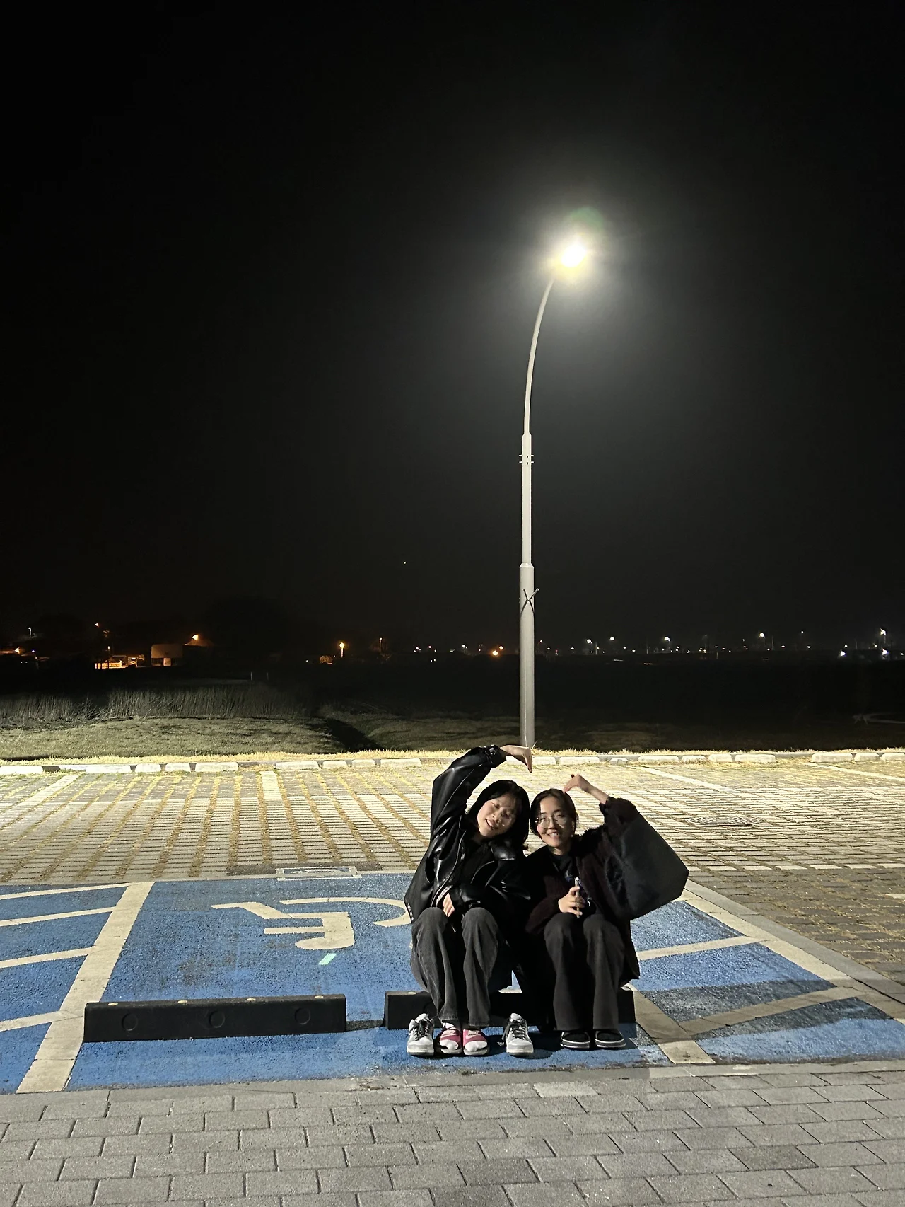 o.jpg?allow_ip=&allow_referer=&convert=&credential=x1C3ERO3HtWumceYJIc6Iy5xFkaVEoIp&expires=1710595553&signature=XyeWwWylcEFK6AuqQrJlOwak0%2B8%3D&watermark=&wsc=