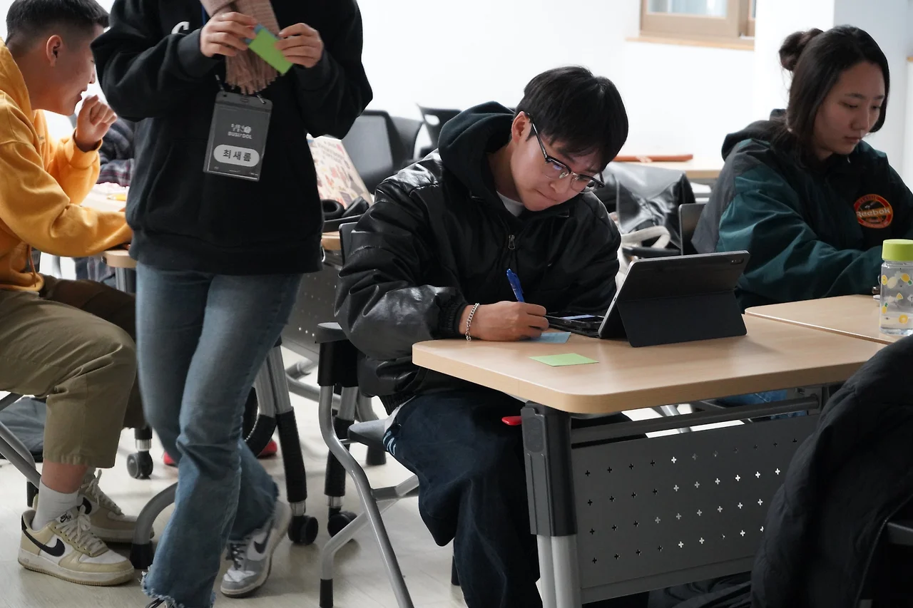 o.jpg?allow_ip=&allow_referer=&convert=&credential=x1C3ERO3HtWumceYJIc6Iy5xFkaVEoIp&expires=1710596002&signature=5wRUGkbqybJoIhkB1IEodkgS4nw%3D&watermark=&wsc=