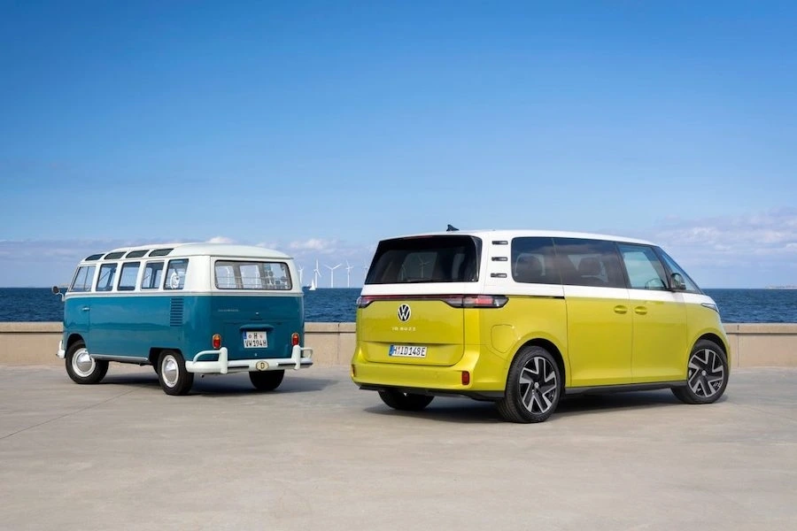 폭스바겐-전기차-미니밴-id버즈.jpeg