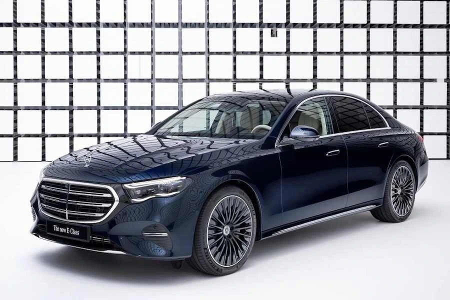 메르세데스-벤츠-세단-e클래스-풀체인지-3.jpeg