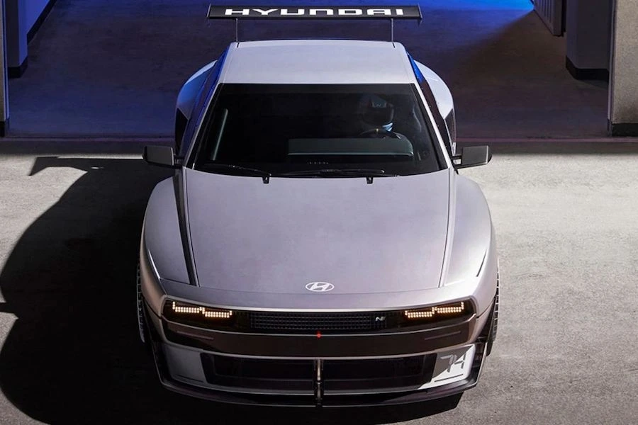 현대차-전기차-n비전74-슈퍼카.jpeg