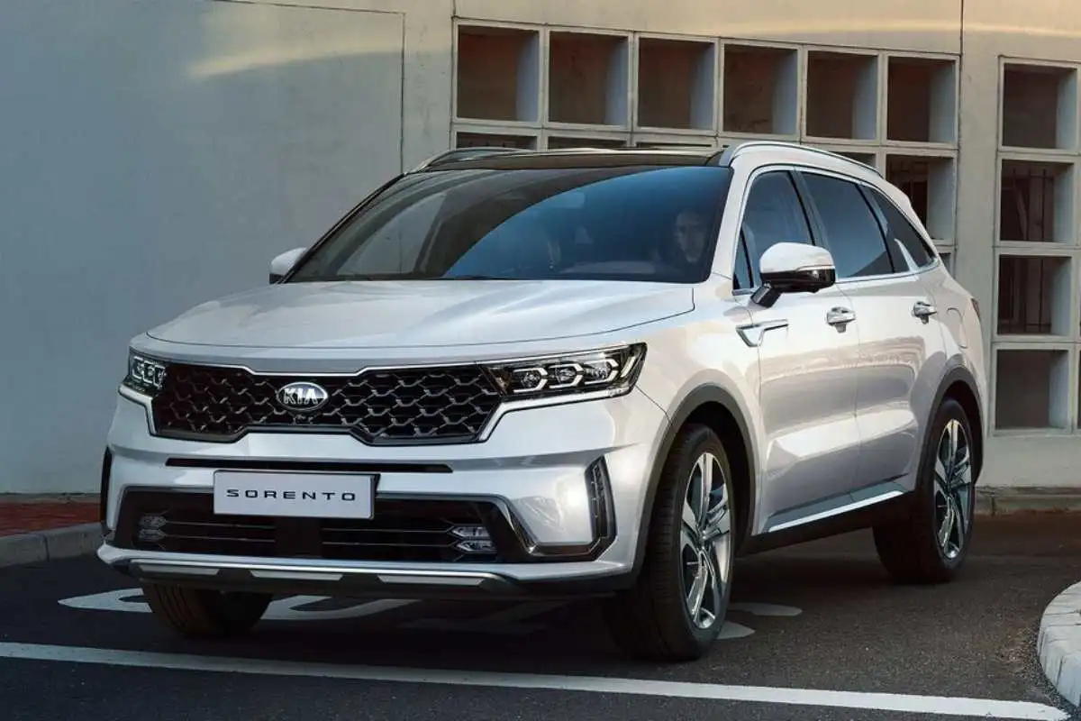 쏘렌토-하이브리드-suv-4.jpeg