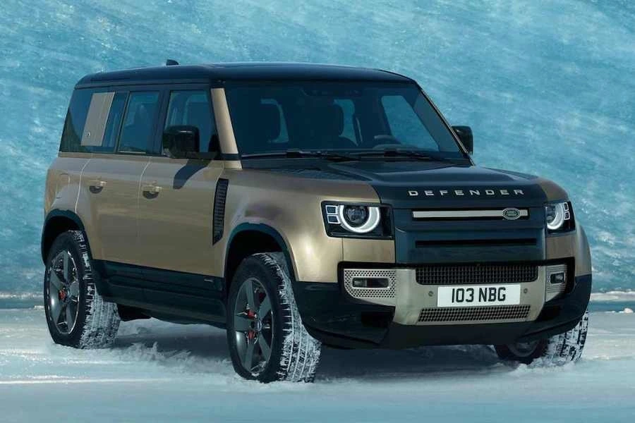 랜드로버-디펜더-suv-오프로드-1.jpeg