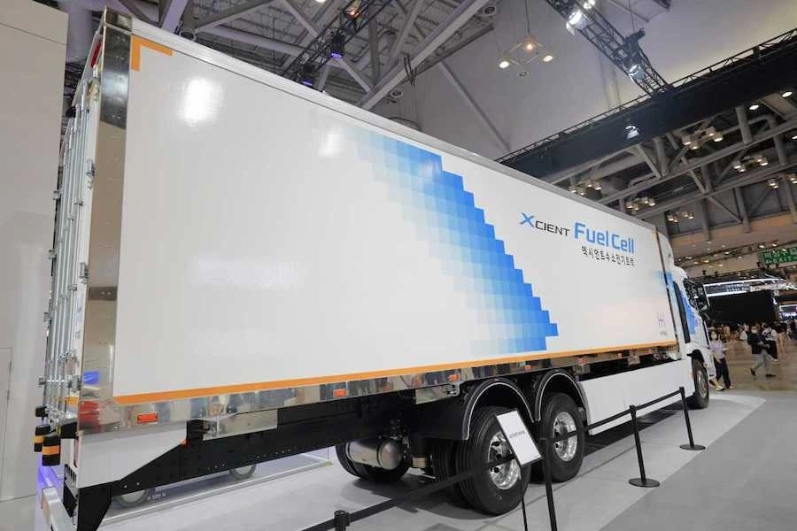 엑시언트-엑시언트수소전기트럭-수소청소차-국산차-현대-엑시언트-3.jpeg