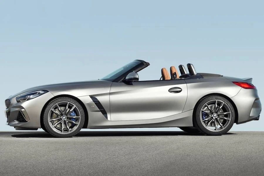 bmw-z4-lci-측면.jpeg