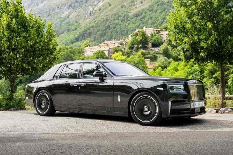 롤스로이스-팬텀시리즈-고스트-2.jpeg