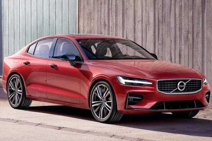 볼보-세단-S60-수입차-볼보-S60-볼보-S60-가격-볼보-S60-디자인-세단-추천-1.jpeg