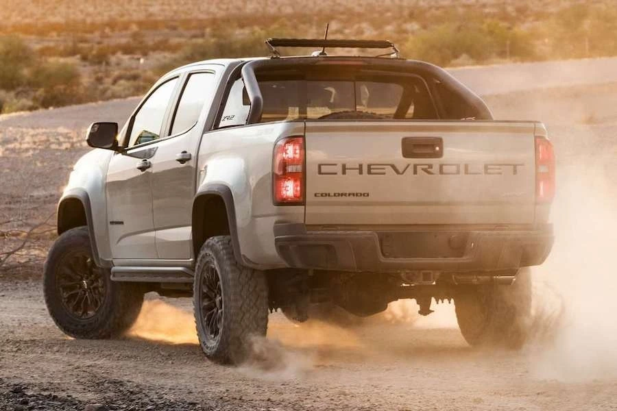 쉐보레-픽업트럭-콜로라도-4.jpeg