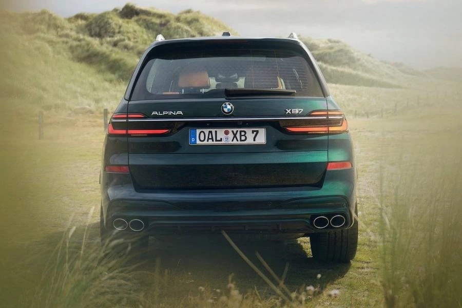 알피나-xb7-bmw-x7.jpeg