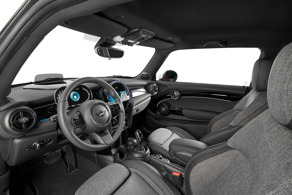 MINI11.jpg?type=w1200