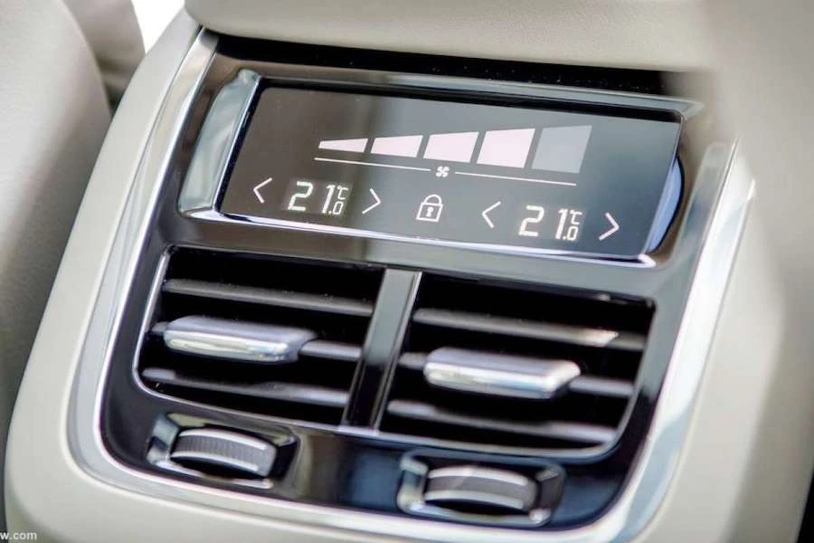 볼보-수입차-SUV-볼보SUV-XC90-볼보-XC90-XC-90-하이브리드-볼보-XC90-하이브리드-8.jpeg