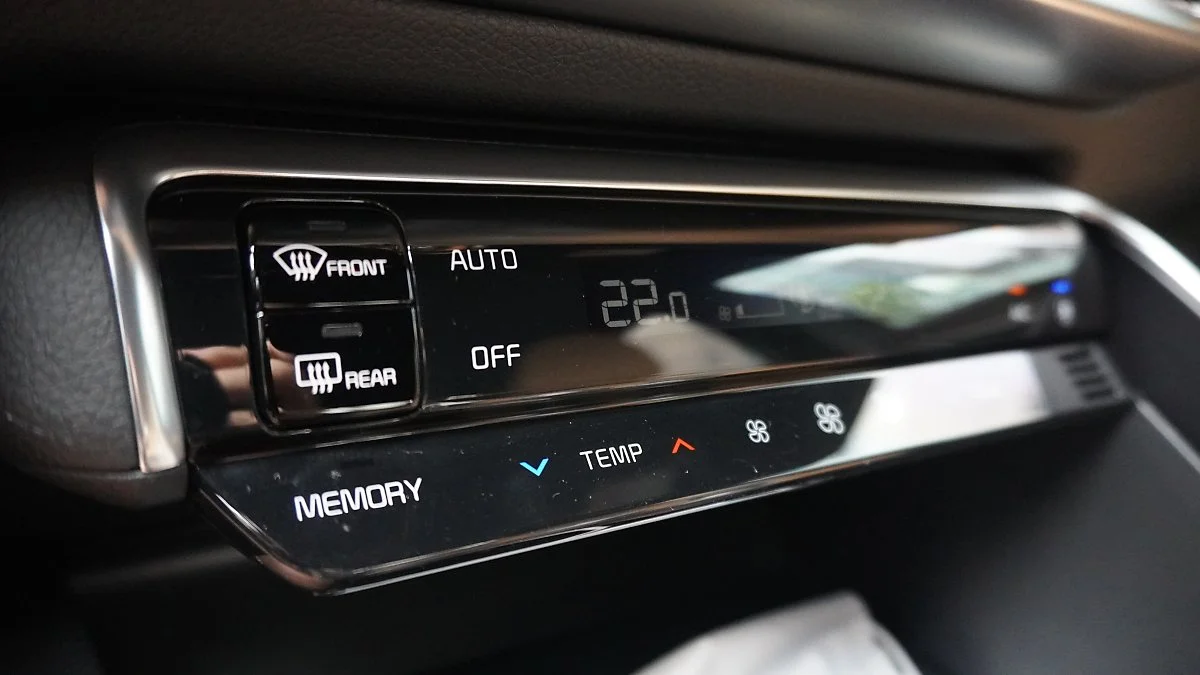 DSC00737.JPG?type=w1200