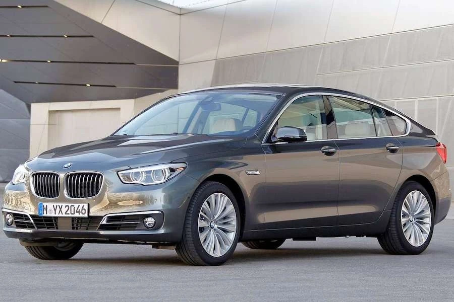 BMW-수입차-M시리즈-3시리즈-5시리즈-7시리즈-BMW-X3-BMW-X5-BMW-X6-BMW-X7-BMW-X4-BMW-iX-BMW-M4-전기차-BMW-전기차-26.jpeg