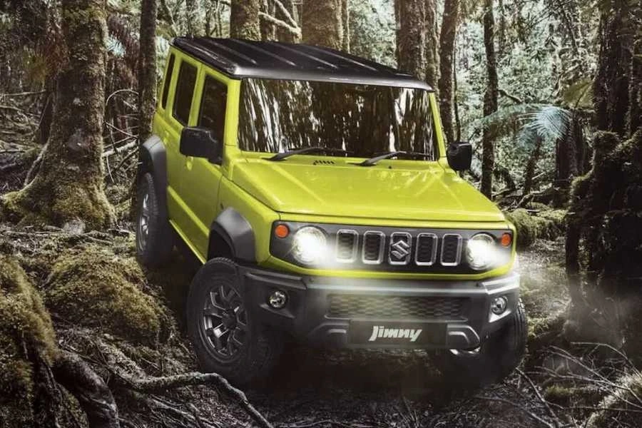 스즈키-짐니-5도어-suv-5.jpeg