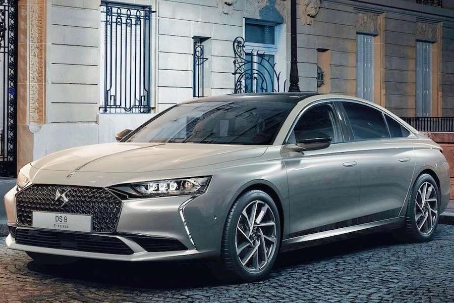 스텔란티스-DS-오토모빌-수입차-세단-고급차-DS-9-DS-9-성능-DS-9-디자인-DS-9-국내-출시-1.jpeg