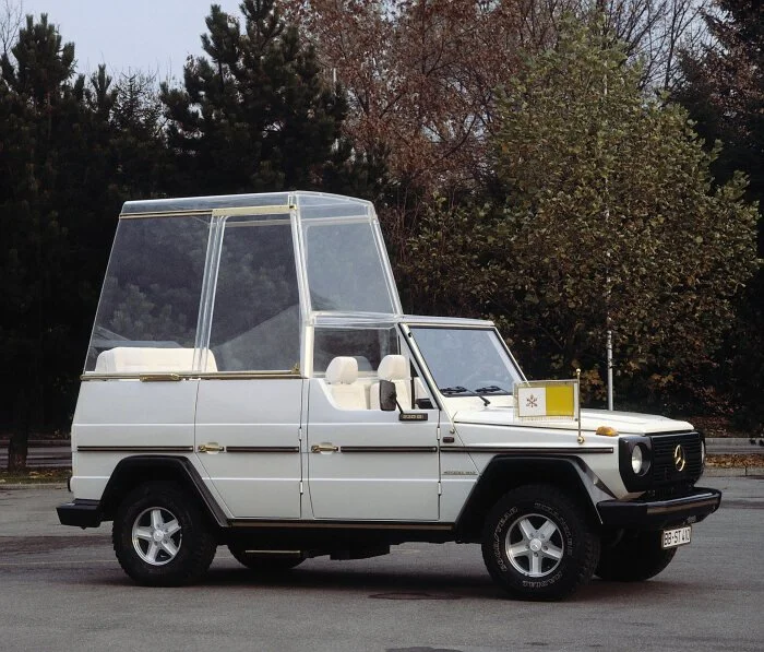 D189342-Premiere-40-years-ago-Popemobile-based-on-the-Mercedes-Benz-G-Class.jpg?type=w1200