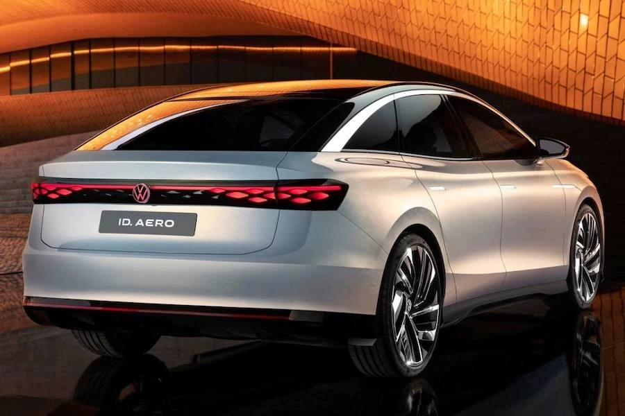 폭스바겐-id에어로-전기차.jpeg