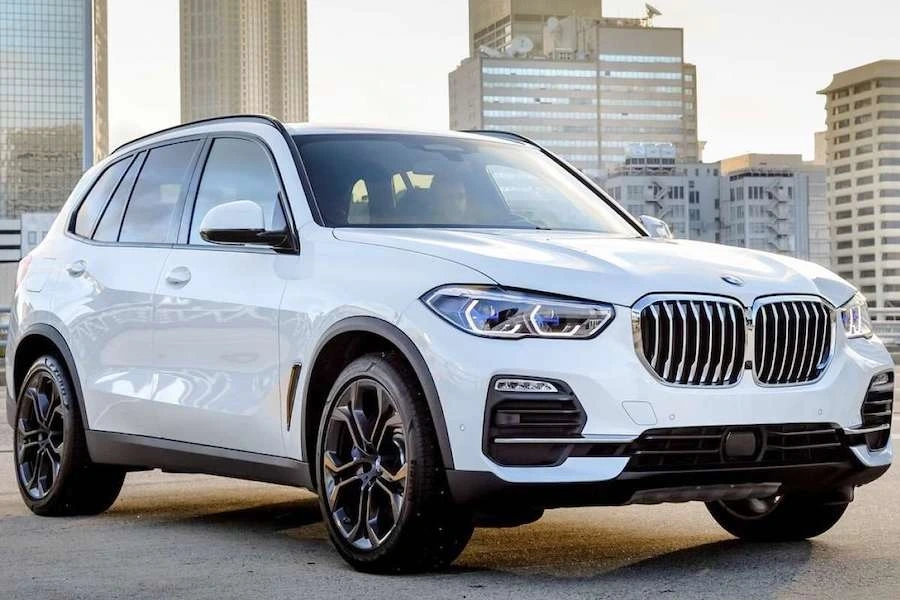 BMW-수입차-M시리즈-3시리즈-5시리즈-7시리즈-BMW-X3-BMW-X5-BMW-X6-BMW-X7-BMW-X4-BMW-iX-BMW-M4-전기차-BMW-전기차-22.jpeg