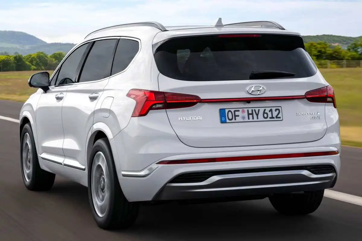 싼타페-하이브리드-suv-4.jpeg