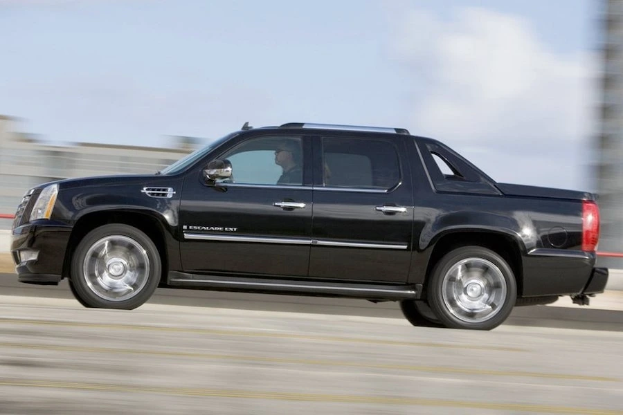캐딜락-에스컬레이드-픽업트럭-ext1.jpeg