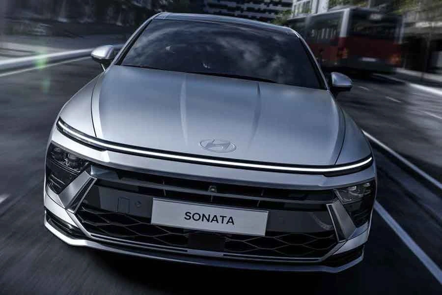 쏘나타-현대차-페이스리프트-쏘나타-디-엣지-6.jpeg