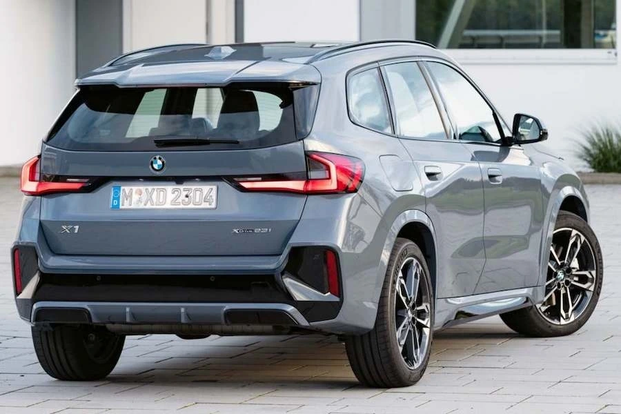 bmw-x1-suv-6.jpeg