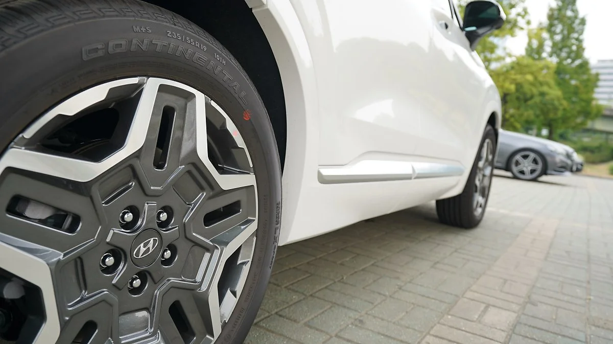 FL_03674.JPG?type=w1200