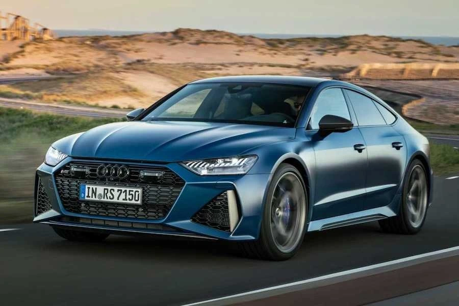 아우디-rs7-퍼포먼스-에디션-1.jpeg