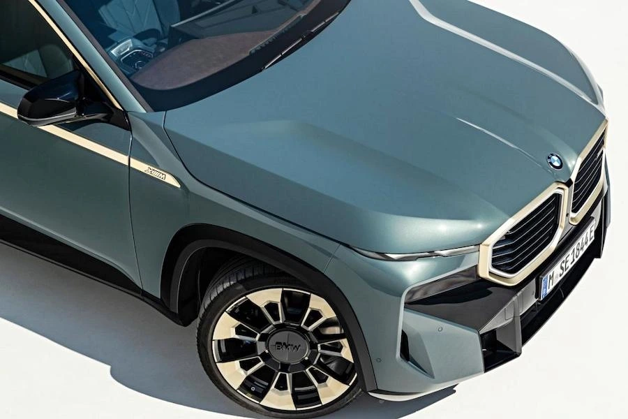 bmw-xm-sav-suv6.jpeg