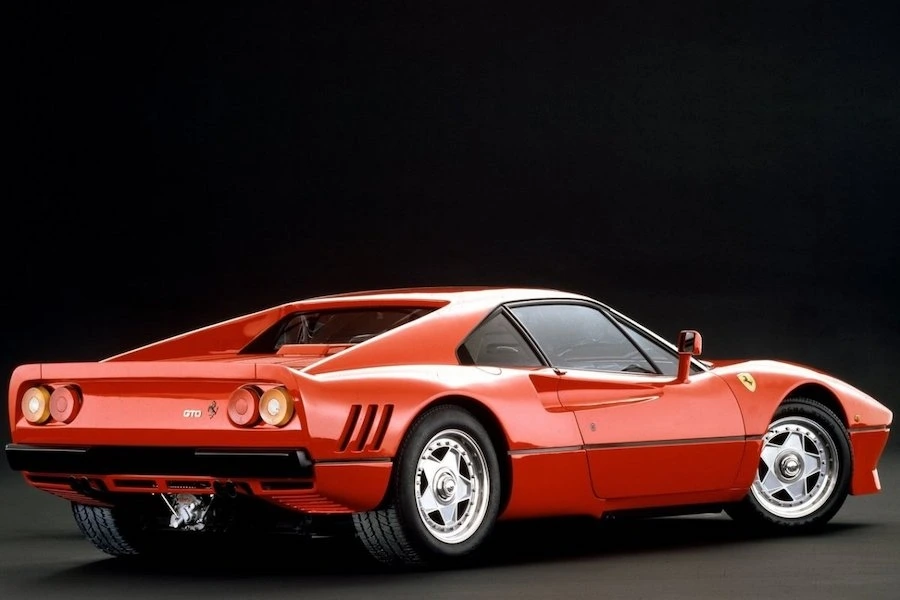 288-gto-페라리-랠리.jpeg