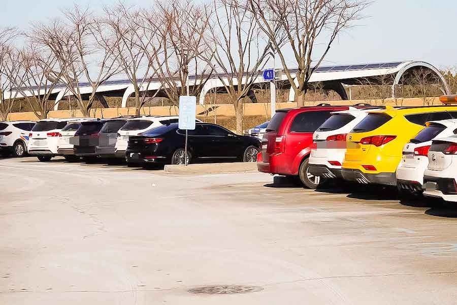 주차장-무료주차장-유료주차장-야외주차장-자동차-5.jpeg