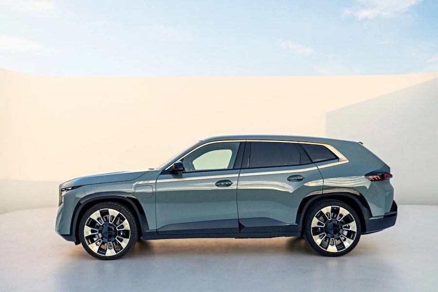 bmw-xm-sav-suv00.jpeg