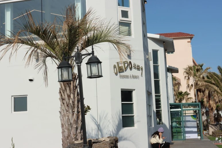 IMG_5330.JPG?type=w773